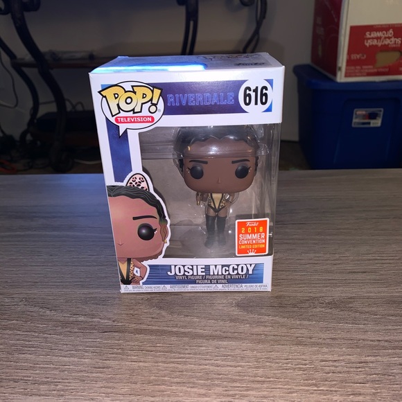 josie mccoy pop